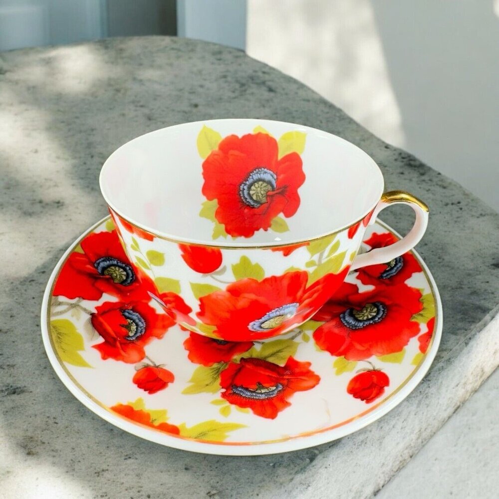 YAMASEN Fine Porcelain 24 Gold‎ Tea Cup Saucer set Japan Red Flowers Poppies VTG